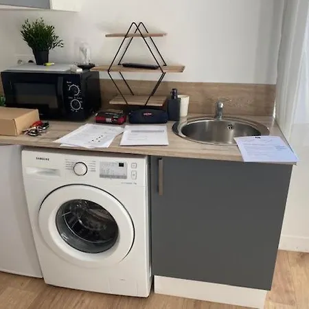 St Genis Laval Hyper Centre Apartamento Saint-Genis-Laval